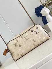 Okify Louis Vuitton Dopp Kit Bag Beige M29161 28x15x16.5cm - 1