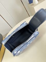 Okify Louis Vuitton Dopp Kit Bag Blue M28847 28x15x16.5cm - 2