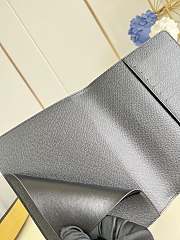 Okify Louis Vuitton Notebook Cover Black Cross-Grain R20100 18.5x23x3cm - 5