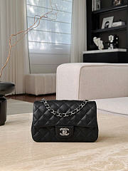 Okify CC 22 Flap Bag Black Caviar Silver Hardware 20cm - 1