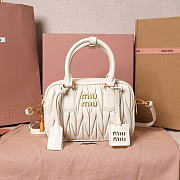 Okify MiuMiu Arcadie Matelasse Bag White 19x13x6cm 5BB123 - 1