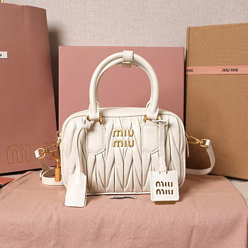 Okify MiuMiu Arcadie Matelasse Bag White 19x13x6cm 5BB123