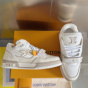 Okify Louis Vuitton Gray Sneakers Unisex 29237 - 4