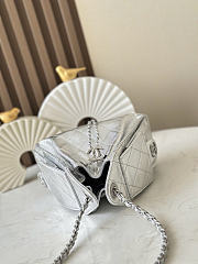 Okify CC 25 Hobo Bag Silver Caviar 22x20x12.5cm - 6