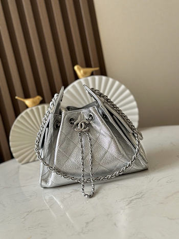 Okify CC 25 Hobo Bag Silver Caviar 22x20x12.5cm