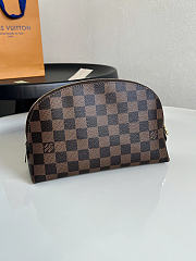 Okify Louis Vuitton Damier Brown Cosmetic Pouch N47353 22x15x6cm - 2