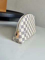 Okify Louis Vuitton Damier White Cosmetic Pouch N47353 22x15x6cm - 4