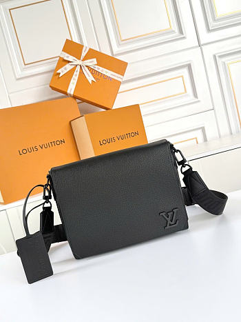 Okify Louis Vuitton Aerogram Takeoff Messenger Bag Black M57080 28x24x10cm