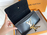 Okify Louis Vuitton Louise Chain Clutch Bag Black M94336 23x15x5cm - 6