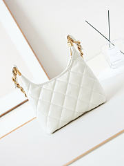 Okify CC 24A Hobo Bag White  AS4922 22.5x19.5x8.5cm - 4
