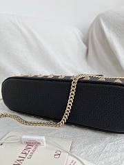 Okify Valentino Garavani Rockstud Small Bag In Black 23x15.5x6cm - 3