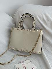 Okify Valentino Garavani Rockstud Small Bag In White 23x15.5x6cm - 3