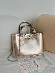 Okify Valentino Garavani Rockstud Small Bag In Rose Gold 23x15.5x6cm - 1
