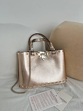 Okify Valentino Garavani Rockstud Small Bag In Rose Gold 23x15.5x6cm