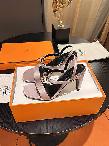 Okify Hermes Light Pink Satin High Heeled Sandals 