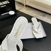 Okify CC White Flower Women Sandals - 6