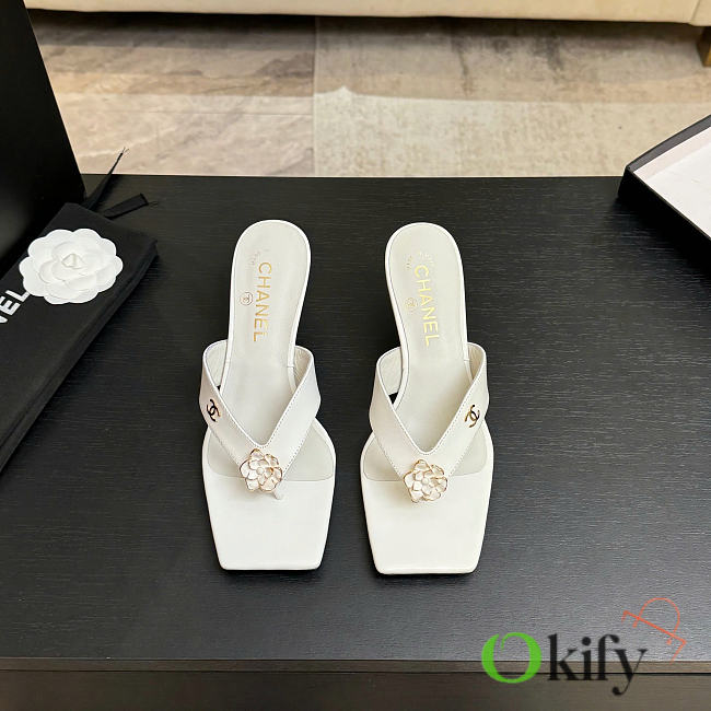 Okify CC White Flower Women Sandals - 1