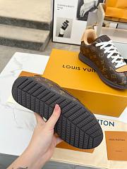 Okify Louis Vuitton Buttersoft Brown Sneakers  - 4