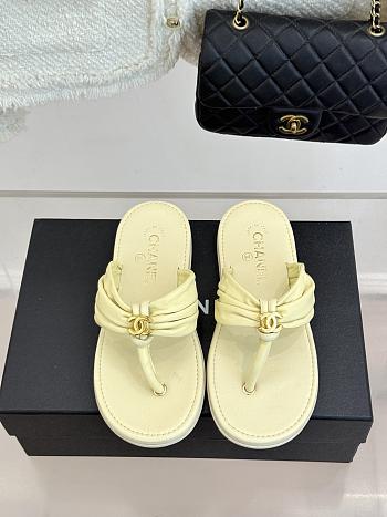 Okify CC Women Light Yellow Flat Thong Sandals 