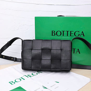 Okify Bottega Veneta Cassette Bag Black 23x15x5.5cm