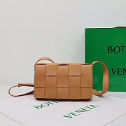 Okify Bottega Veneta Cassette Bag Brown 23x15x5.5cm - 6