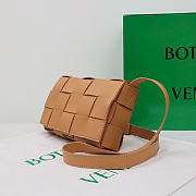 Okify Bottega Veneta Cassette Bag Brown 23x15x5.5cm - 5