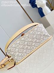 Okify Louis Vuitton Diane Embleme Bag M29795 24x15x9cm - 2