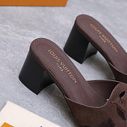 Okify Louis Vuitton Isola Dark Brown Block Heel Mule Sandals 5.5cm (has big size) - 3
