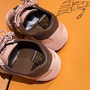 Okify Louis Vuitton Sneakeria Pink Women Sneakers  - 3