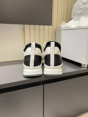 Okify Louis Vuitton Run Away Black And White Men Sneakers (has big size) - 6