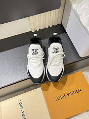 Okify Louis Vuitton Run Away Black And White Men Sneakers (has big size) - 2