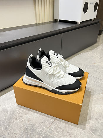 Okify Louis Vuitton Run Away Black And White Men Sneakers (has big size)