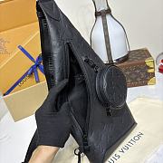 Okify Louis Vuitton Duo Slingbag Black M21890 20x42x6cm - 2