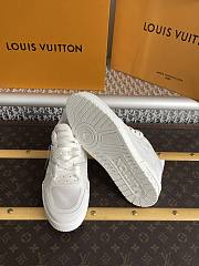 Okify Louis Vuitton Trainer White Sneakers Unisex - 5