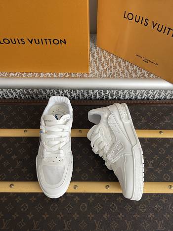 Okify Louis Vuitton Trainer White Sneakers Unisex