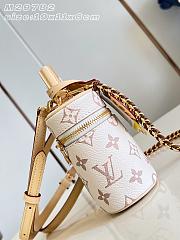 Okify Louis Vuitton Vanity Chain Pouch Bag M29782 19x11x6cm - 6