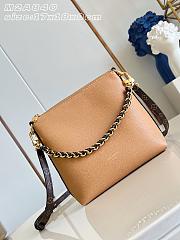 Okify Louis Vuitton Mini Multipass Bag Light Brown M2A840 17x18x9cm - 1