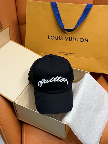 Okify Louis Vuitton Black Cap 29827