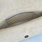 Okify Gucci Large Chain Shoulder Bag Beige Suede 857362 36x19.5x9.5cm - 6