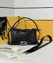 Okify Fendi Mamma Baguette Bag Black Cracked Leather 26x16x9cm - 1