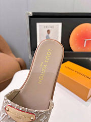 Okify Louis Vuitton Beige Women Slides (has big size) - 4