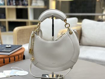 Okify Chloe Banana Zipped Hobo In White Soft Leather 31x20x2.5cm 