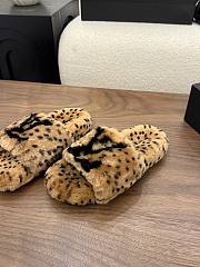 Okify Louis Vuitton Brown Fur Women Slippers  - 5