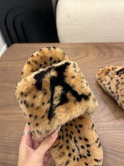 Okify Louis Vuitton Brown Fur Women Slippers  - 3