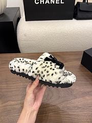 Okify Louis Vuitton White Fur Women Slippers  - 6