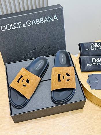 Okify Dolce & Gabbana Brown Men Slides 