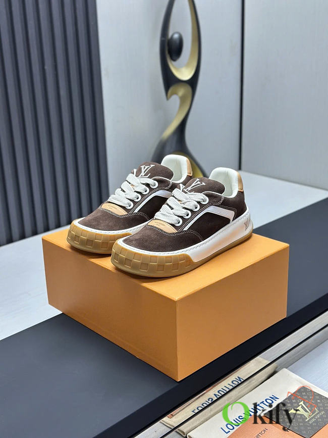 Okify Louis Vuitton Brown Suede Men Sneakers  - 1
