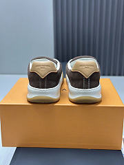 Okify Louis Vuitton Brown Suede Men Sneakers  - 6