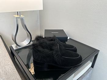 Okify CC Black Fur Women Loafers 
