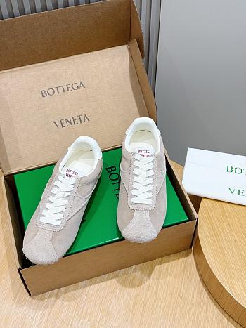 Okify Bottega Veneta Orbit Flash Light Beige Sneakers Unisex